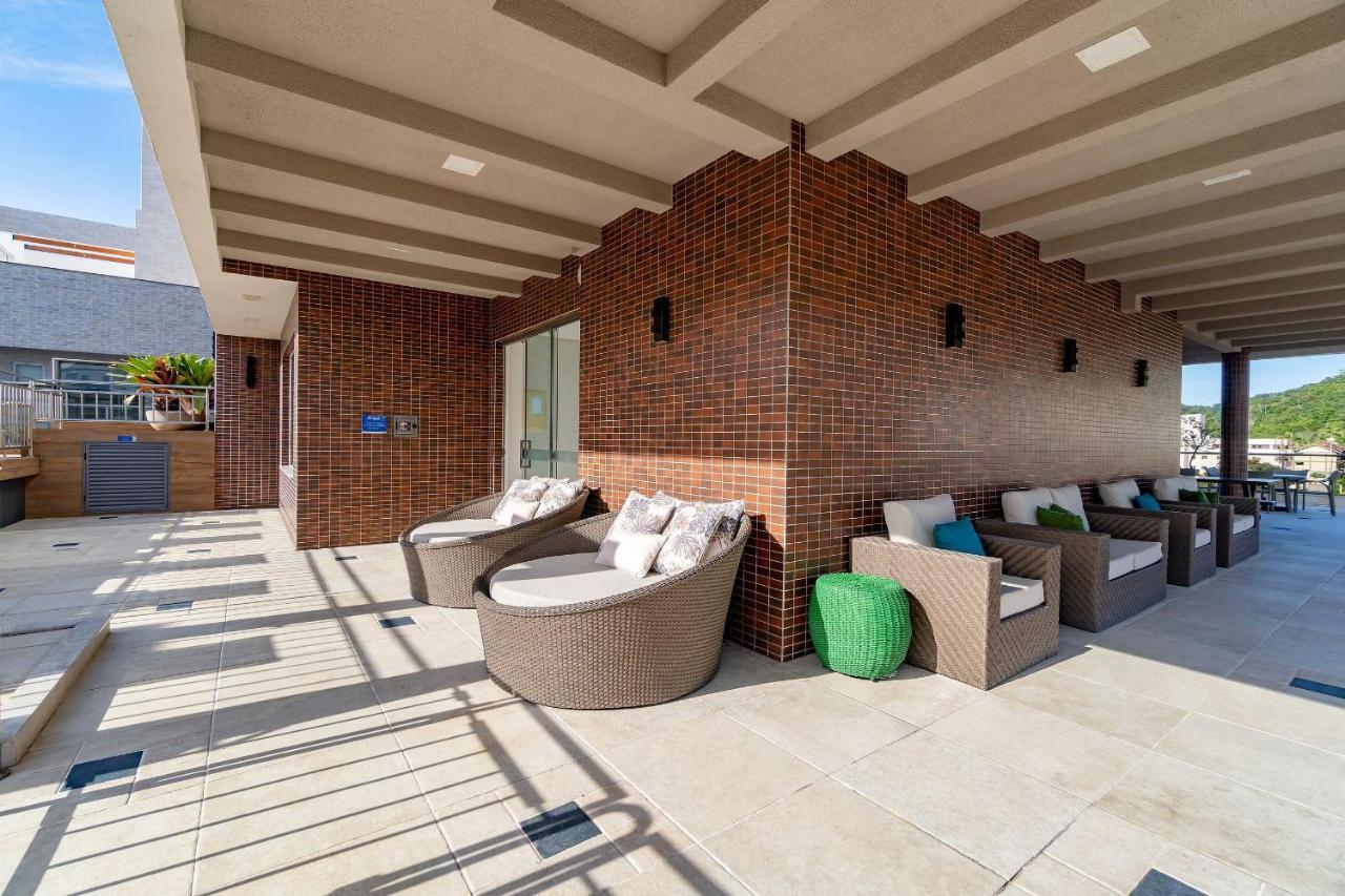 Porto Madero - Apartamento Alto Padrao Em Condo Com Piscina Bombinhas Esterno foto